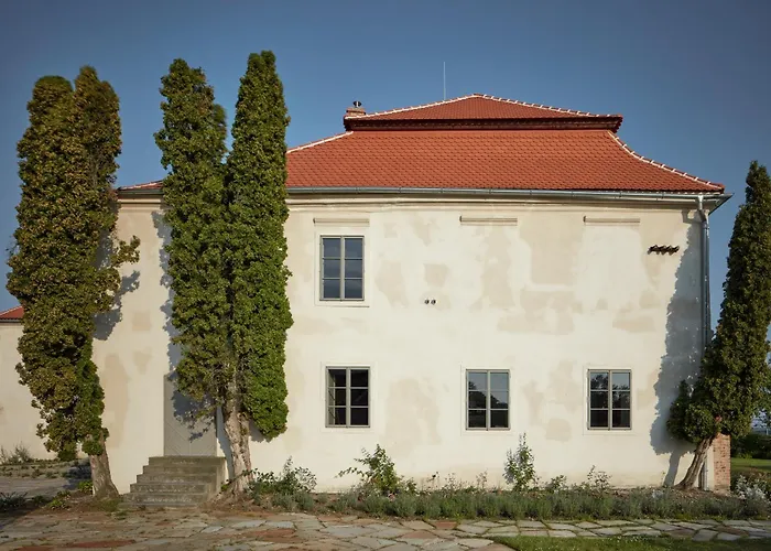 Kocanda Inn